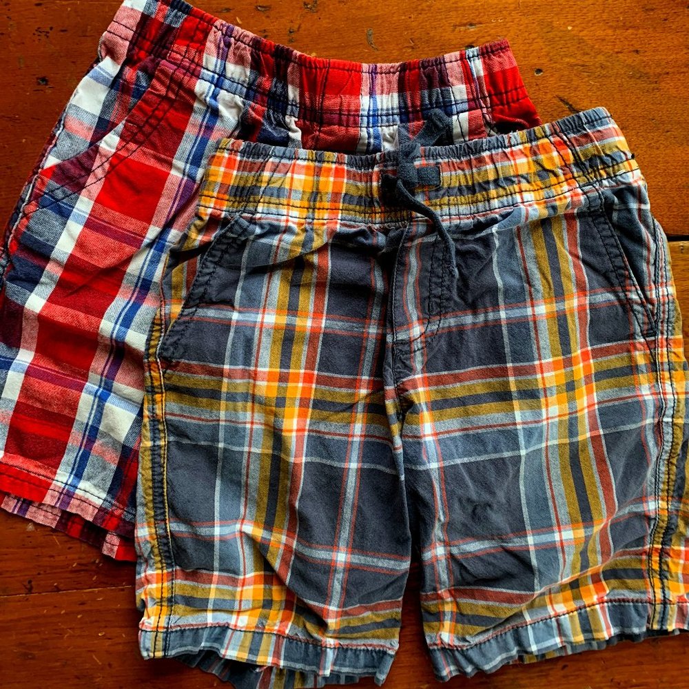Lot of 2 Pairs of Plaid Shorts Size 5T